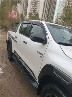 تويوتا هايلوكس